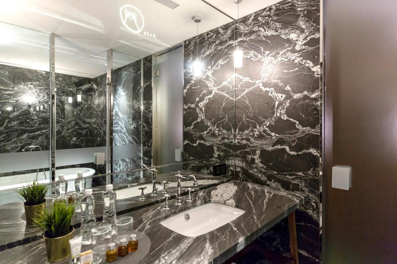 Inhouse Hotel Grand Taichung Quarto foto